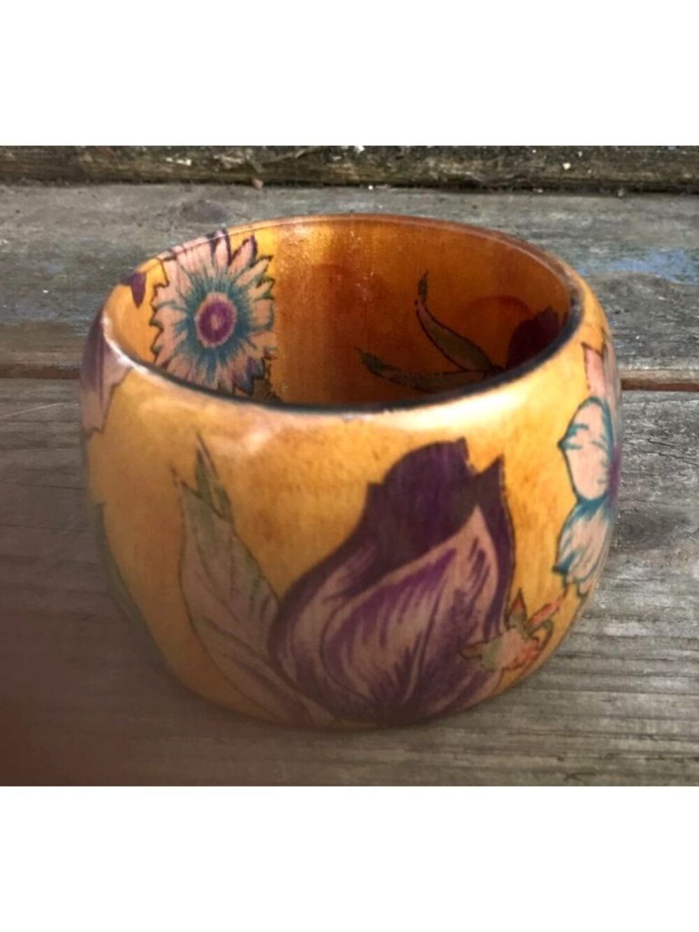 Wide 1970s Runway Lucite Bangle Bracelet Wood Grain and Floral Print Multicolor - Picture 5 of 7